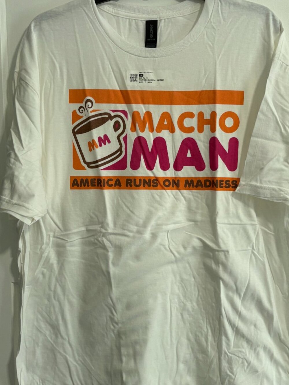Macho Man AMerica Runs on MAdness Men's T-Shirt shirt sz XL White Gildan NEW